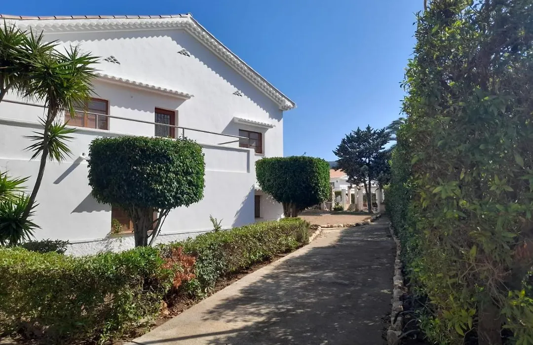 Hostal Residencia Alma-1
